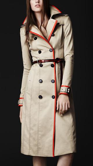 Get Lou Doillon’s Burberry Stretch Gabardine Trench Coat, Worn at the ...